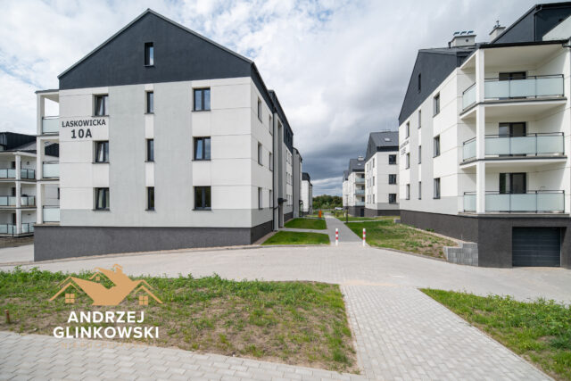 BEZCZYNSZOWY APARTAMENT III POKOJOWY – LASKOWICKA