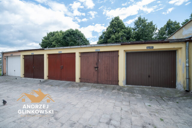 GARAŻ MUROWANY NA OSIEDLU KOPERNIKA