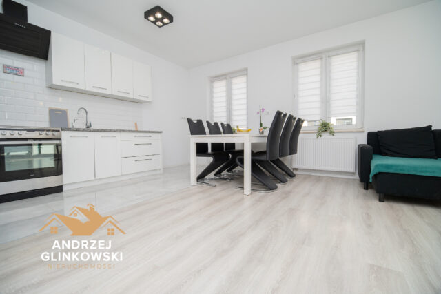 APARTAMENT III POKOJOWY – HALLERA
